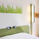 Ibis Budget Hotel 2*