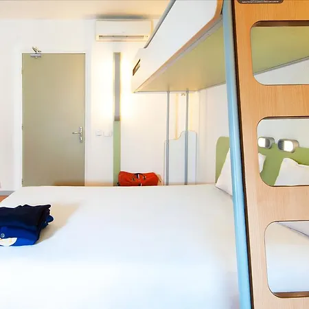 Ibis Budget Hotel 2*