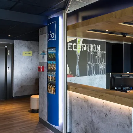 Ibis Budget 2* Селеста