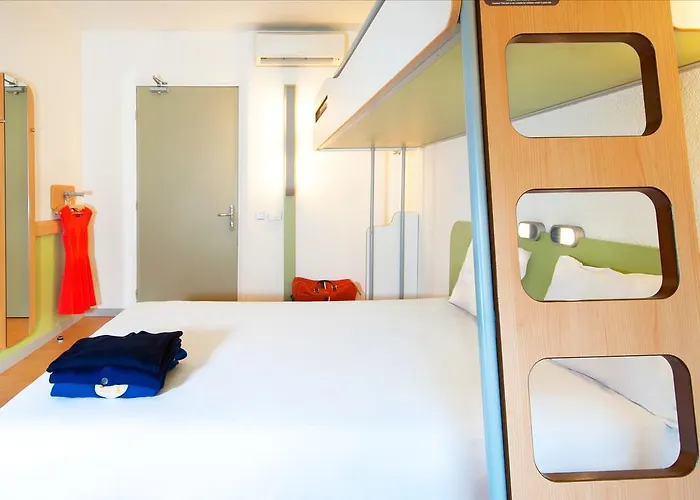 Ibis Budget Hotel 2*